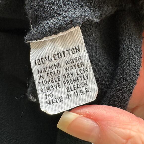 Lovers + Friends Laguna Black Round Neck Long Sleeve Raw Hem Crop Sweater S - Picture 10 of 15